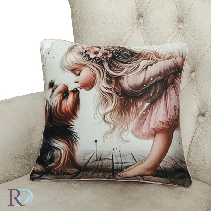 Декоративна възглавница Момиче с куче - 2122 - Декоративна възглавница Момиче с куче - 2122