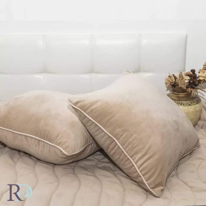 Декоративна възглавница Софт светло бежово - 108 - Декоративна възглавница Софт светло бежово - 108