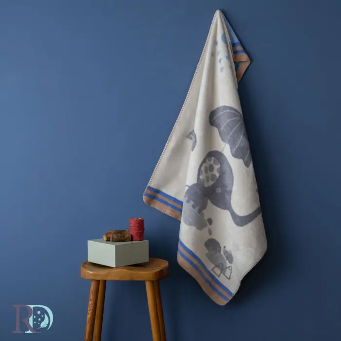 Бебешко одеяло Слонче с чадър - 2219 - Бебешко одеяло Слонче с чадър - 2219