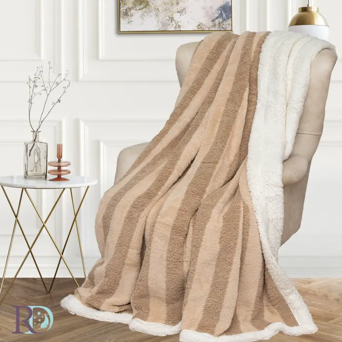 Одеяло Райе в бежово - 2152 - Одеяло Райе в бежово - 2152