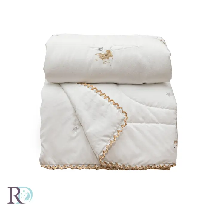 Бебешка олекотена завивка Мече бяло - 1769 - Бебешка олекотена завивка Мече бяло - 1769