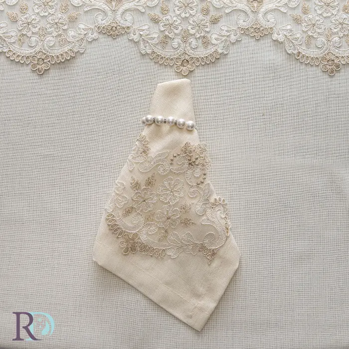 Покривка Луна лукс екрю - 1360 - Покривка Луна лукс екрю - 1360