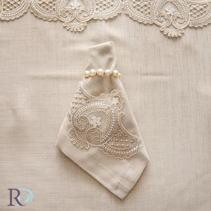 Покривка Луна орнамент бежово - 1901 - Покривка Луна орнамент бежово - 1901