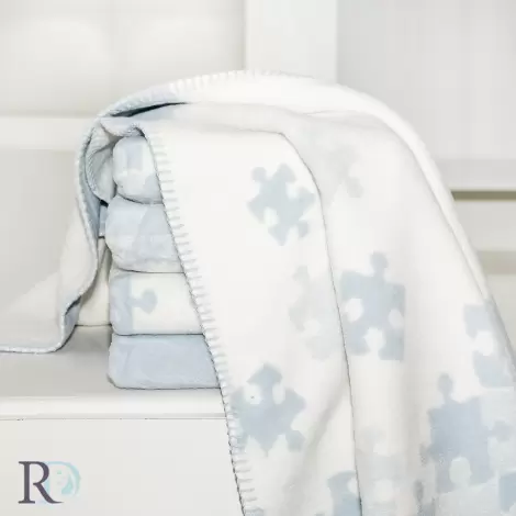 Бебешко памучно одеяло Син Пъзел