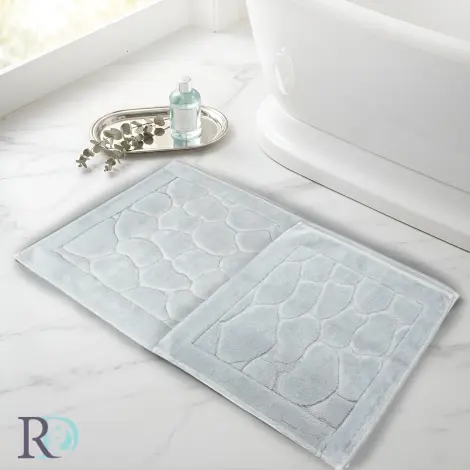 Комплект постелки за баня в сиво